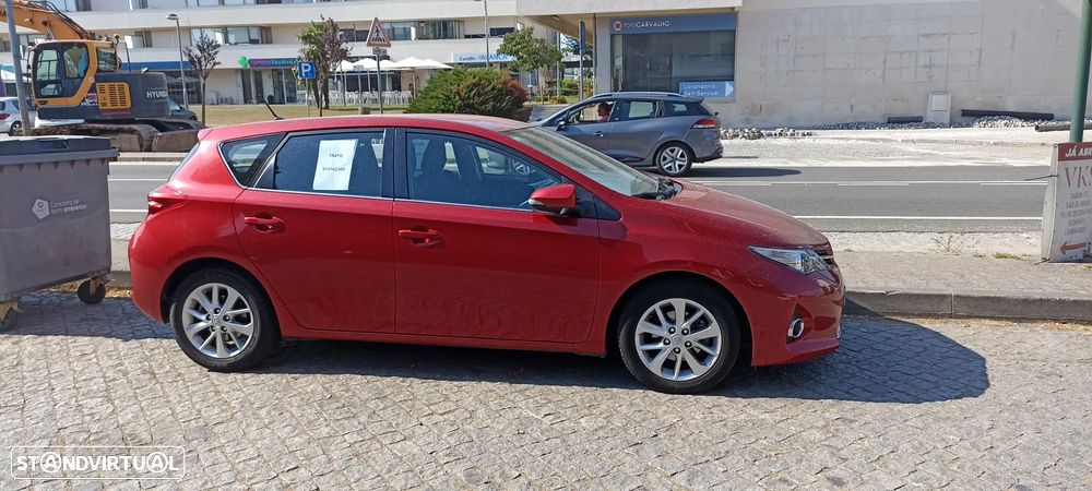 Toyota Auris 1.4 D-4D Cool - 1