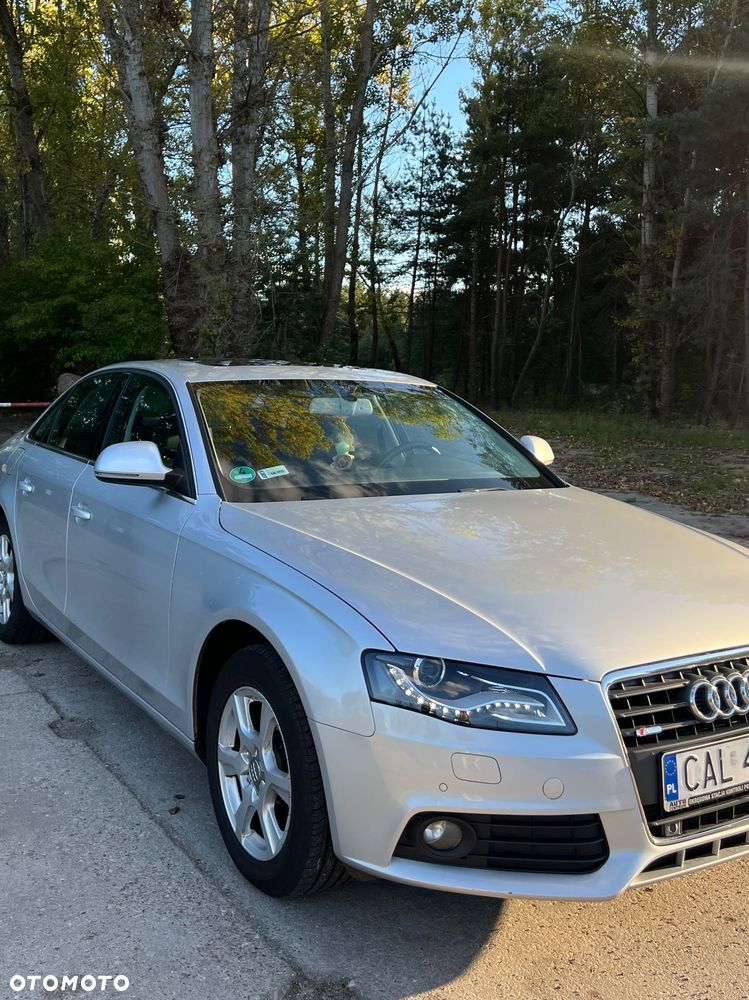 Audi A4 Limousine - 12