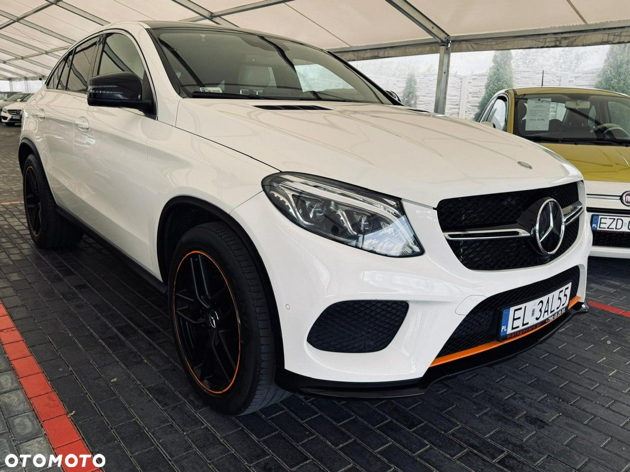 Mercedes-Benz GLE - 10