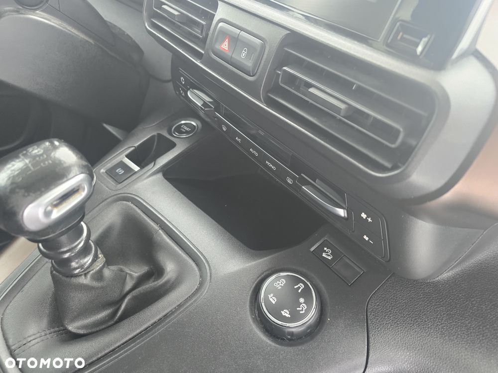 Peugeot Rifter 1.5 BlueHDI GT Line S&S - 29