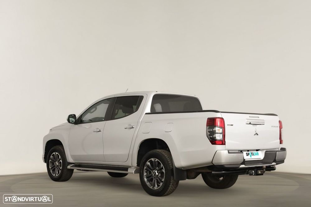 Mitsubishi l200 ver-2-3-di--d-strakar-club-intense-4wd - 3