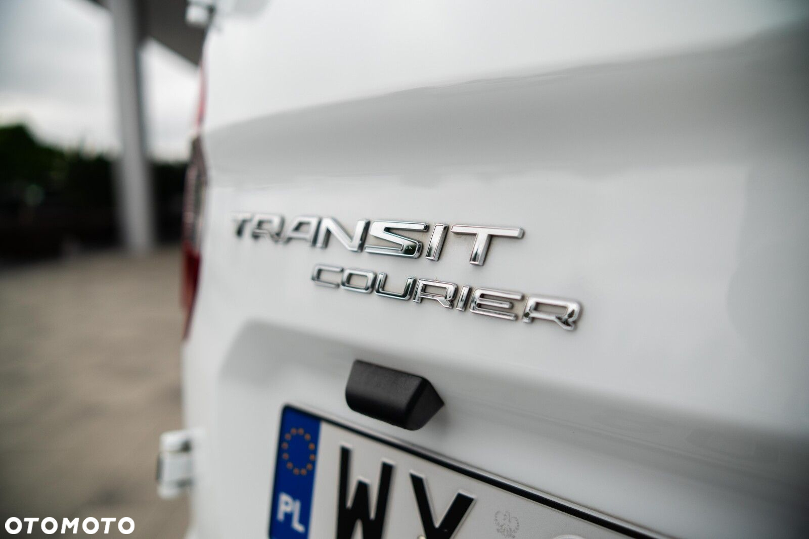 Ford transit-courier EcoBoost Trend - 21