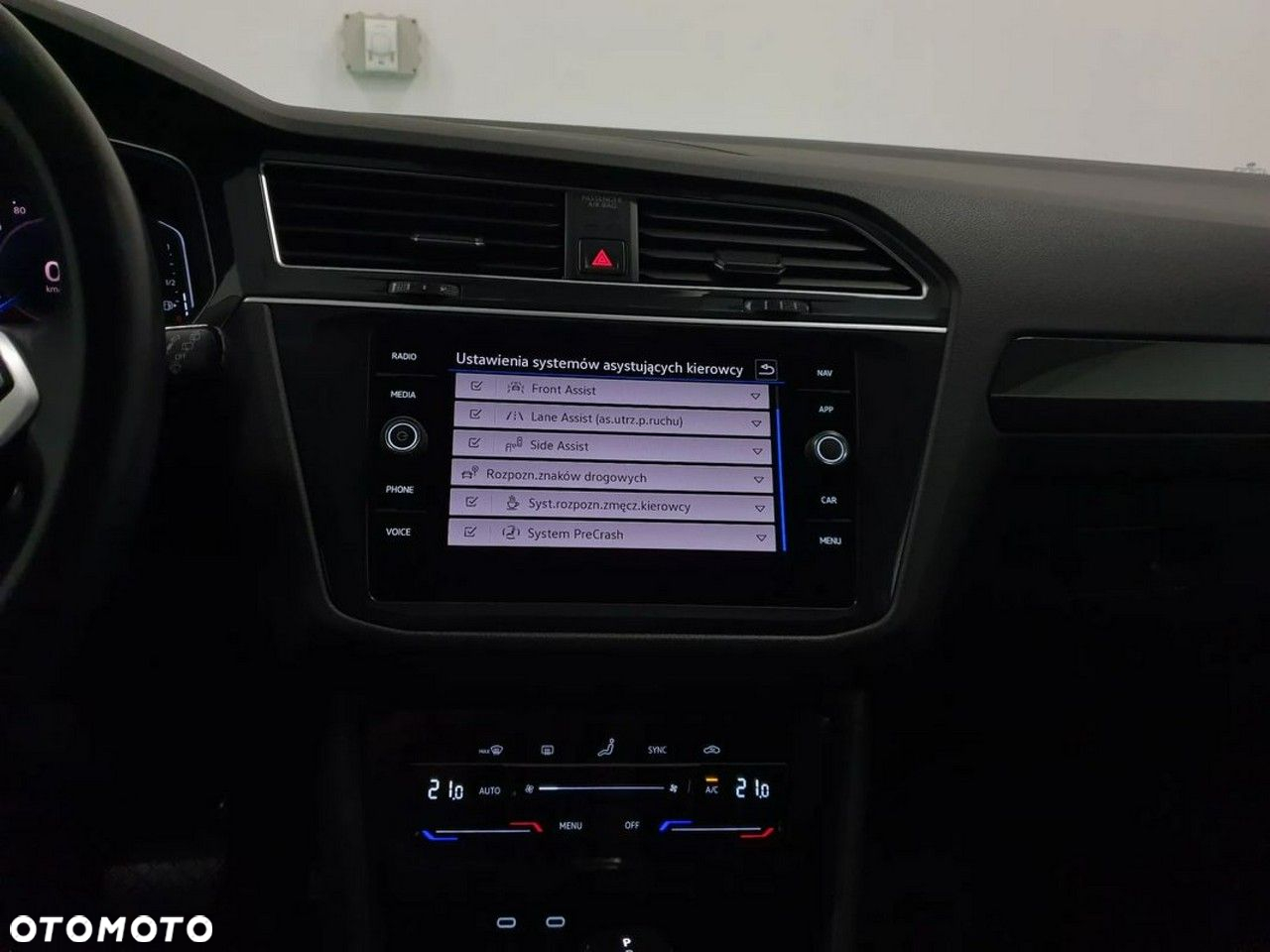 Volkswagen Tiguan 2.0 TDI SCR (BlueMotion Technology) DSG Highline - 24