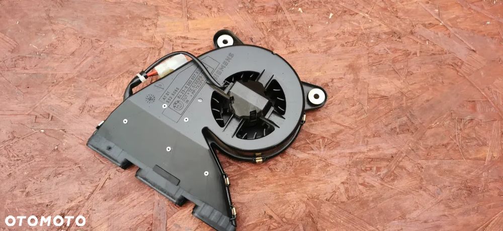 BMW E36 CABRIO ORYGINALNY WENTYLATOR TYLNEJ SZYBY NR. 8 390 857 OEM - 2