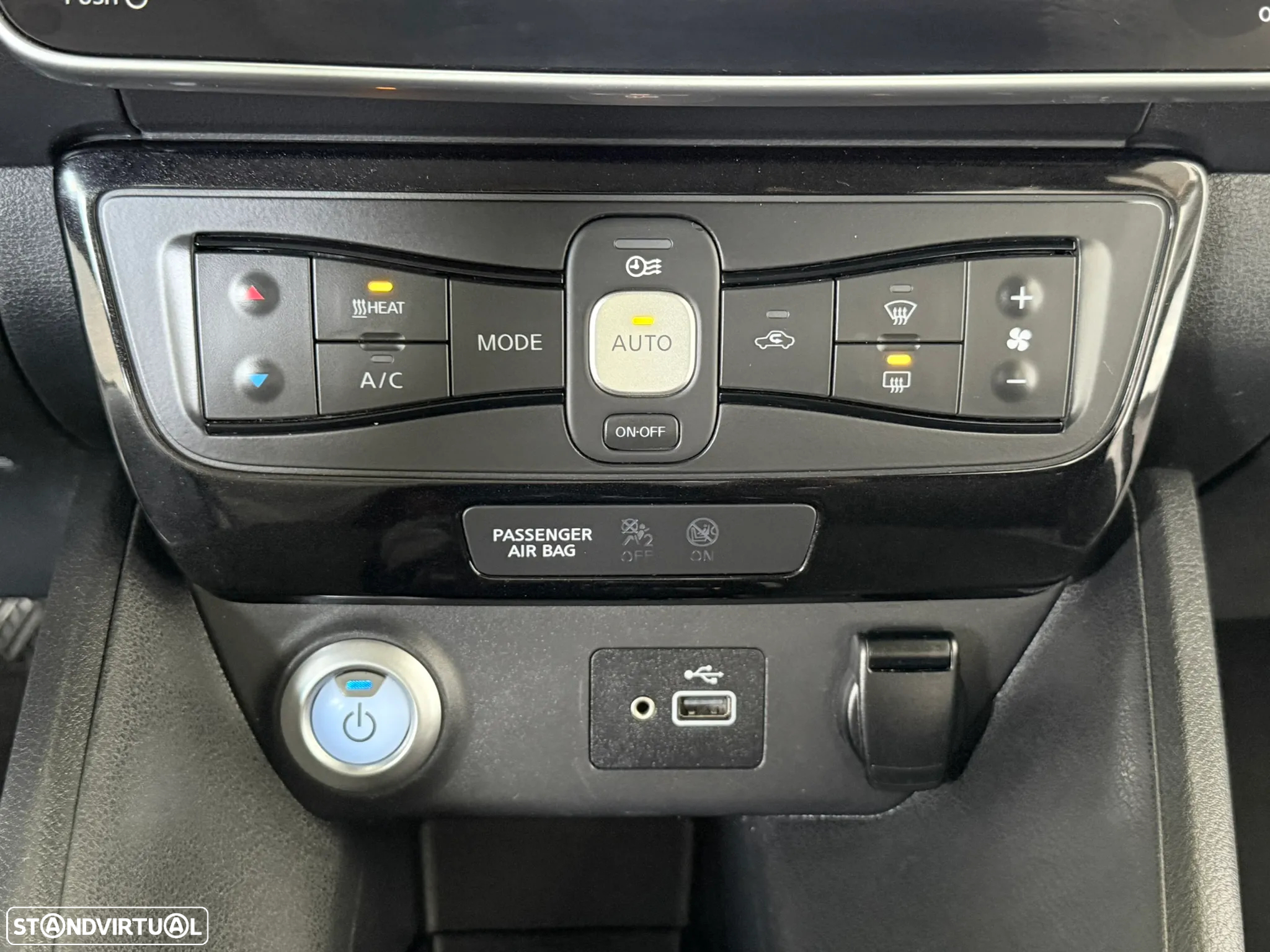 Nissan Leaf Acenta - 30
