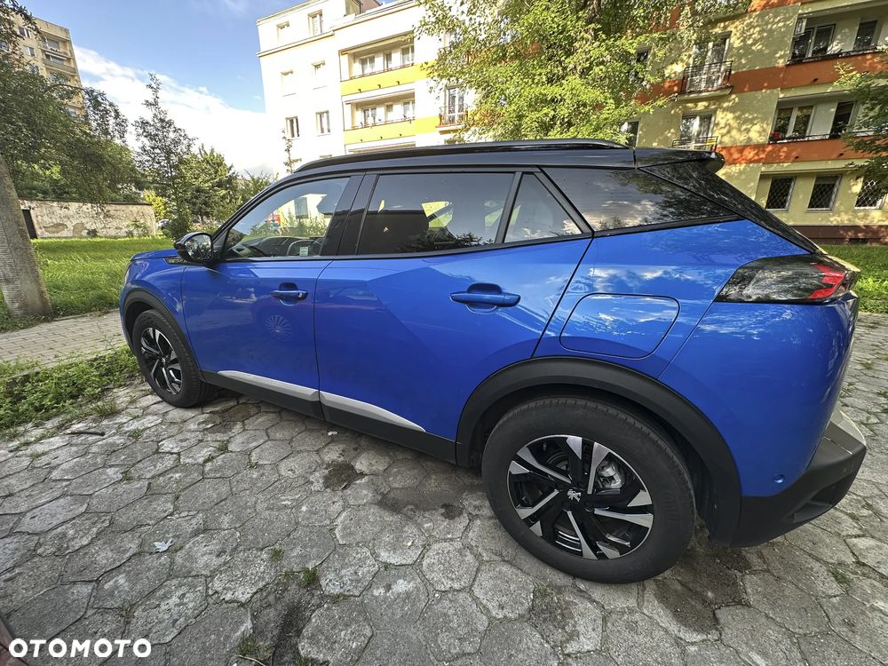 Peugeot 2008 1.2 PureTech GT S&S - 4