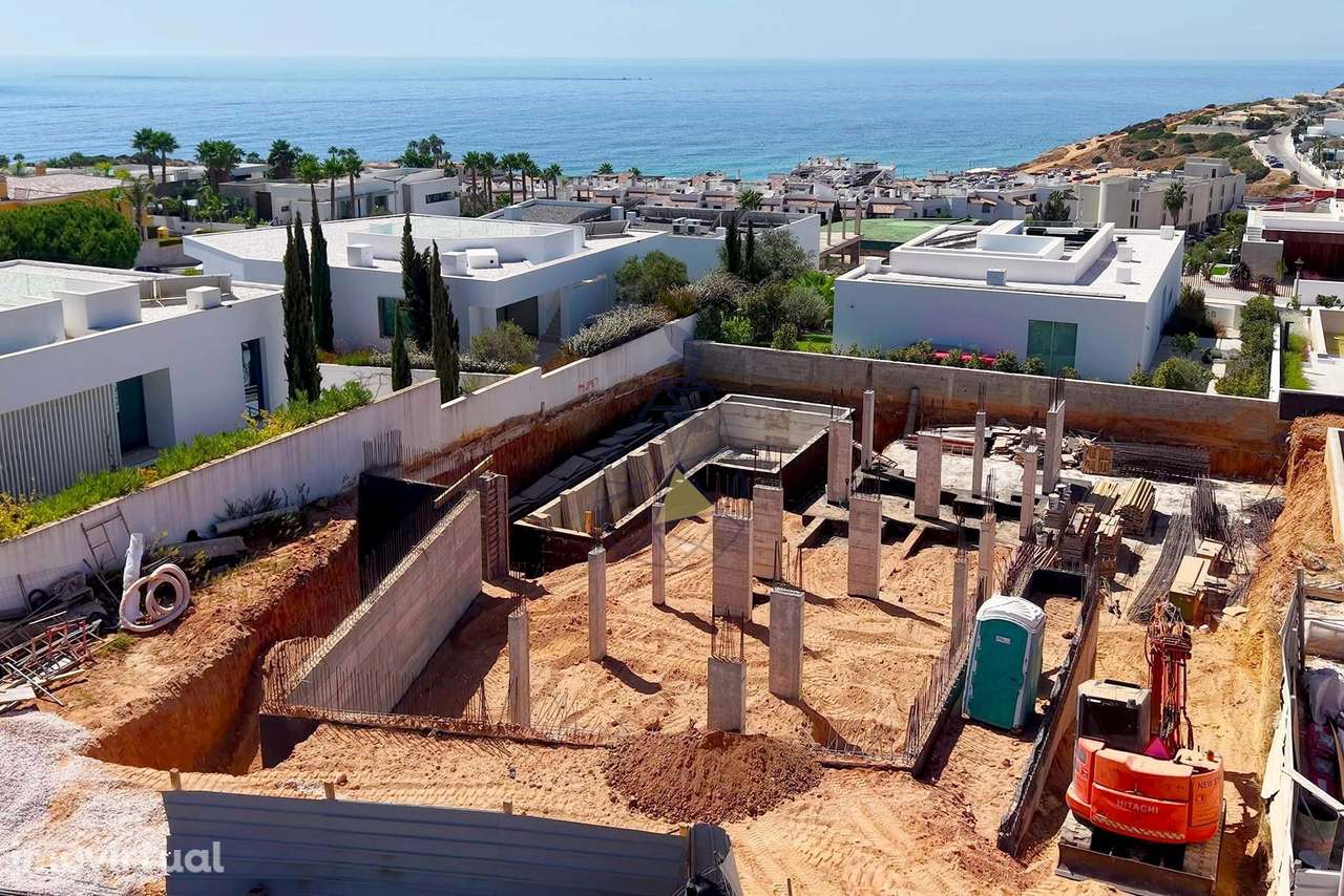 Moradia T3 Moradia de luxo em traçado contemporâneo em Porto de Mós - - Grande imagem: 2/28