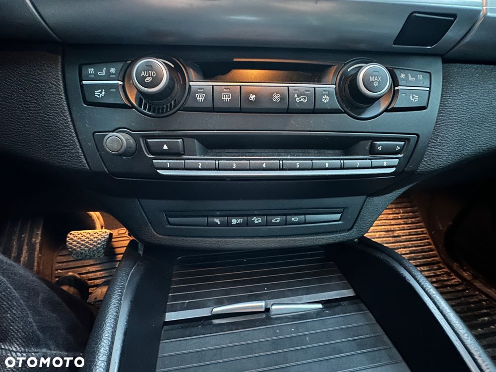 BMW X6 - 10