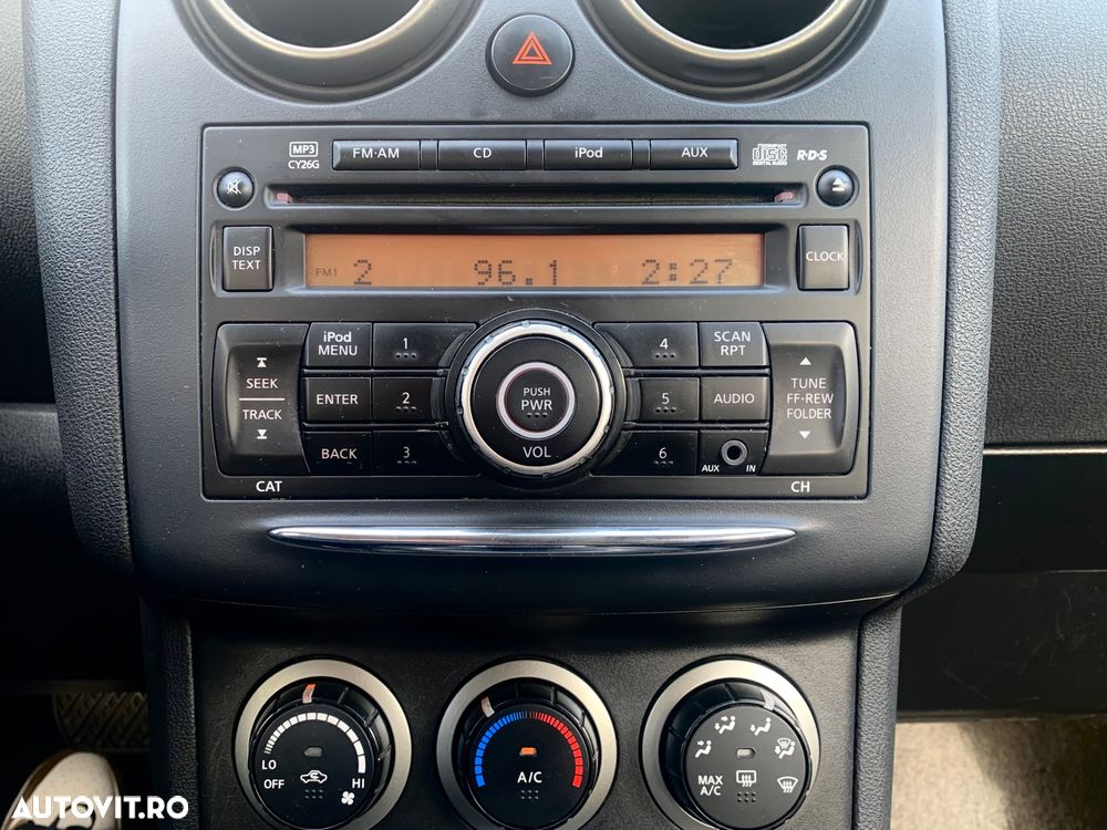 Nissan Rogue - 14