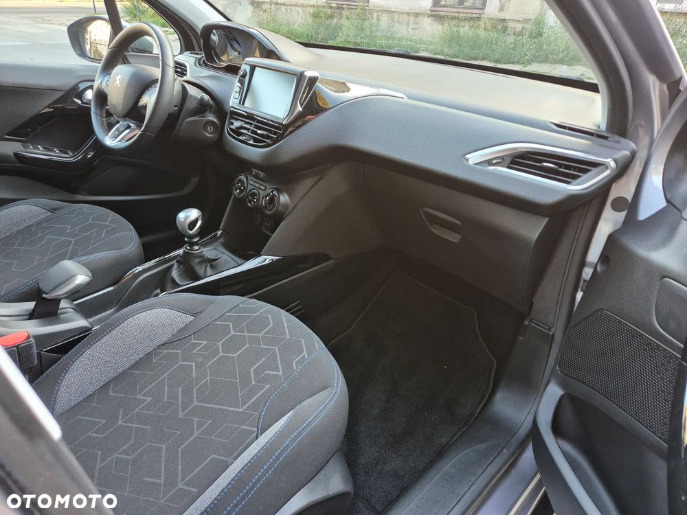 Peugeot 2008 PureTech 110 Stop&Start Crossway - 12