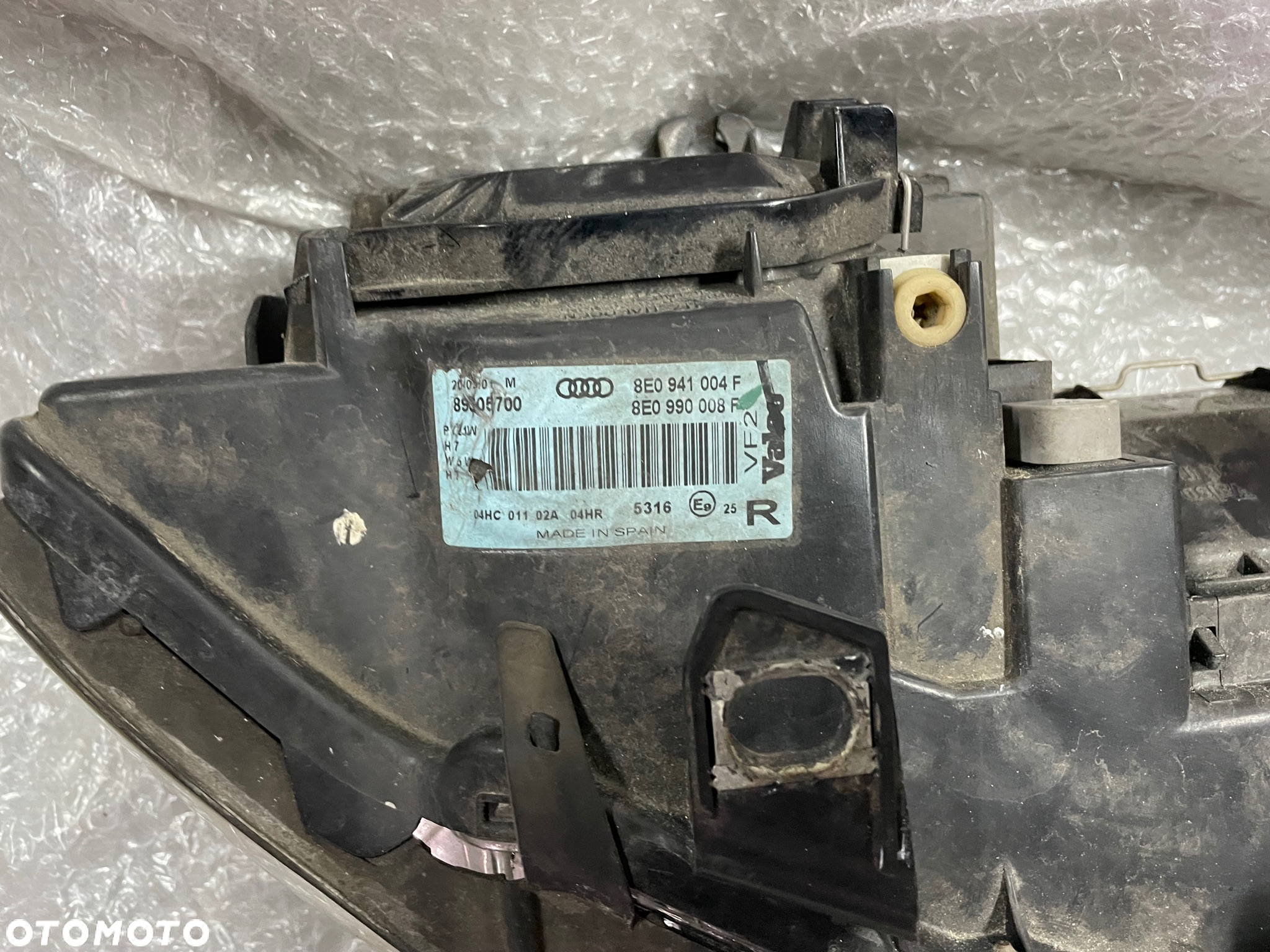 LAMPY PRZÓD LEWA PRAWA KOMPLET AUDI A4 B6 8E0 8E0941003F 8E0941004F - 9