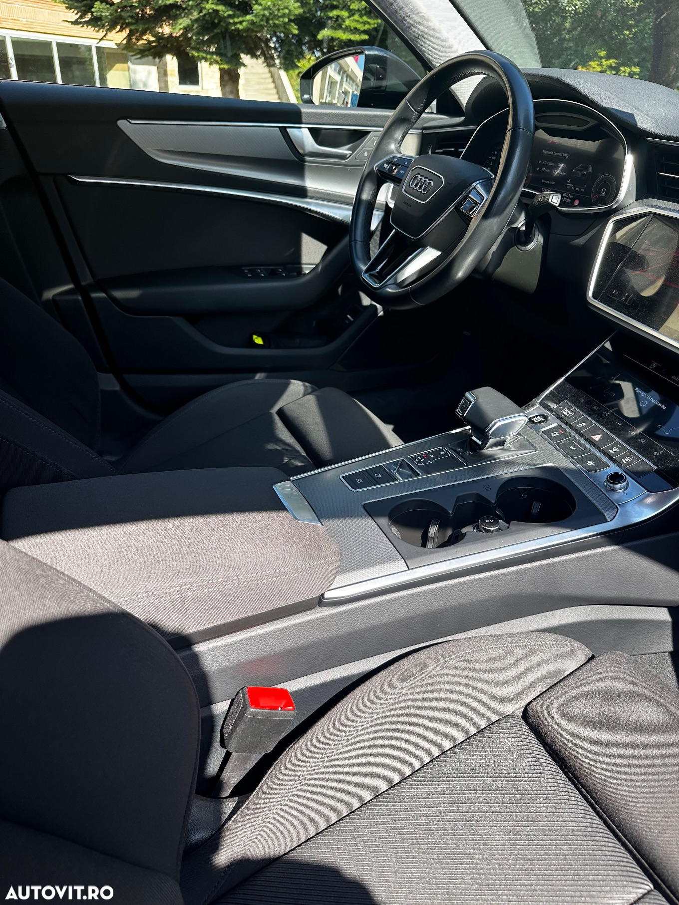 Audi A6 Avant 2.0 40 TDI quattro S tronic Design - 27