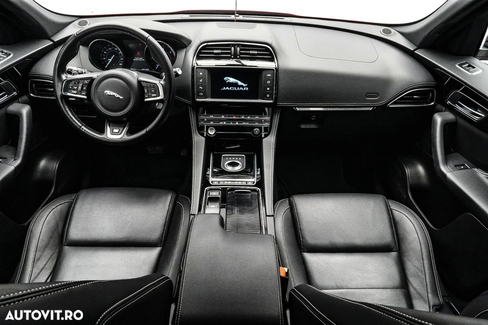 Jaguar F-Pace 20d AWD R-Sport - 7