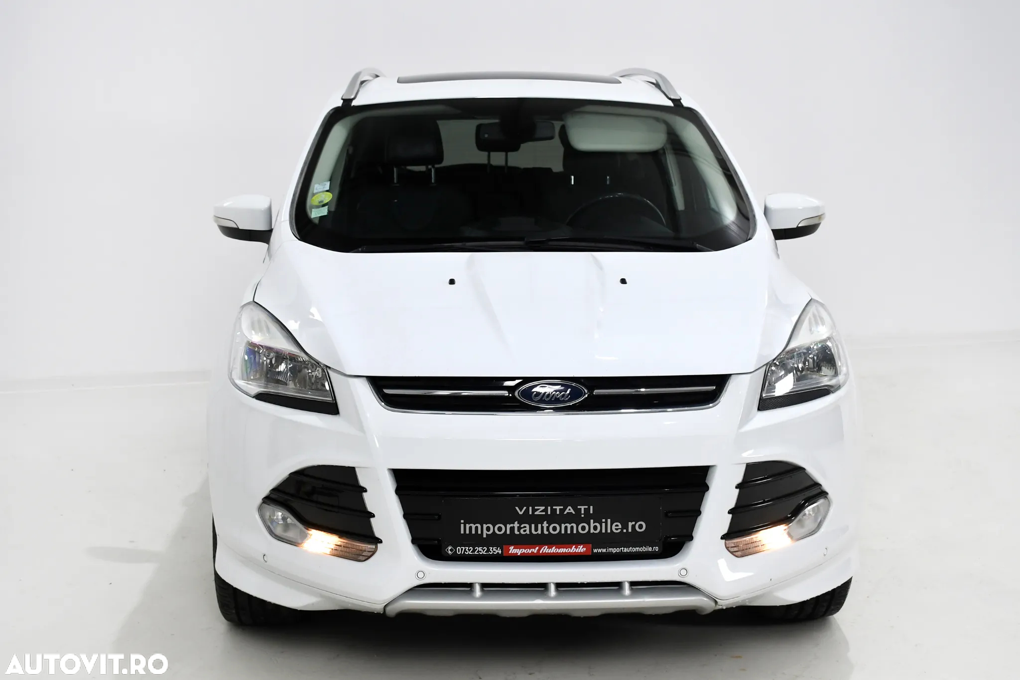 Ford Kuga 2.0 TDCi 2WD ST-Line - 10