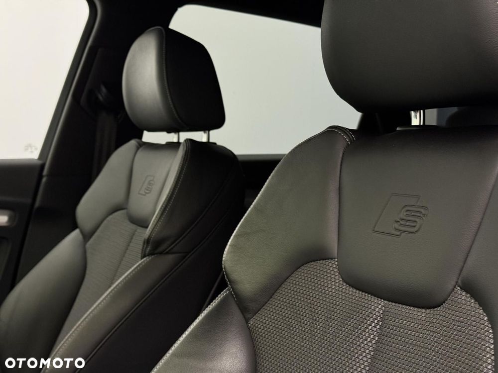 Audi Q5 40 TDI mHEV Quattro S tronic - 16