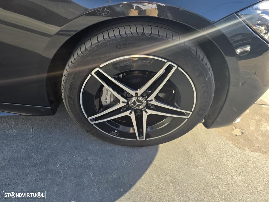 Mercedes-Benz C 300 e AMG Line - 12