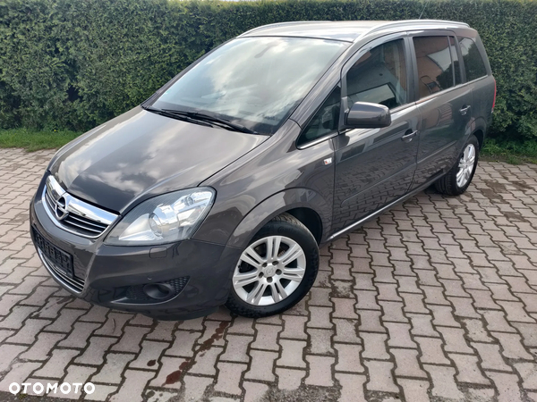 Opel Zafira 1.8 Cosmo