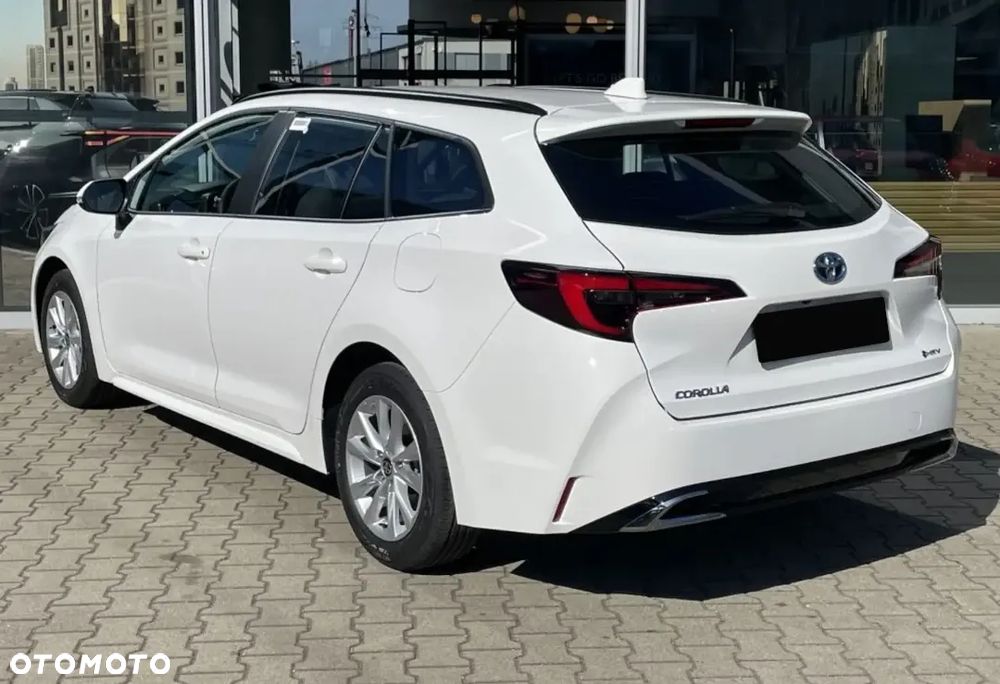 Toyota Corolla 1.8 Hybrid Comfort - 4