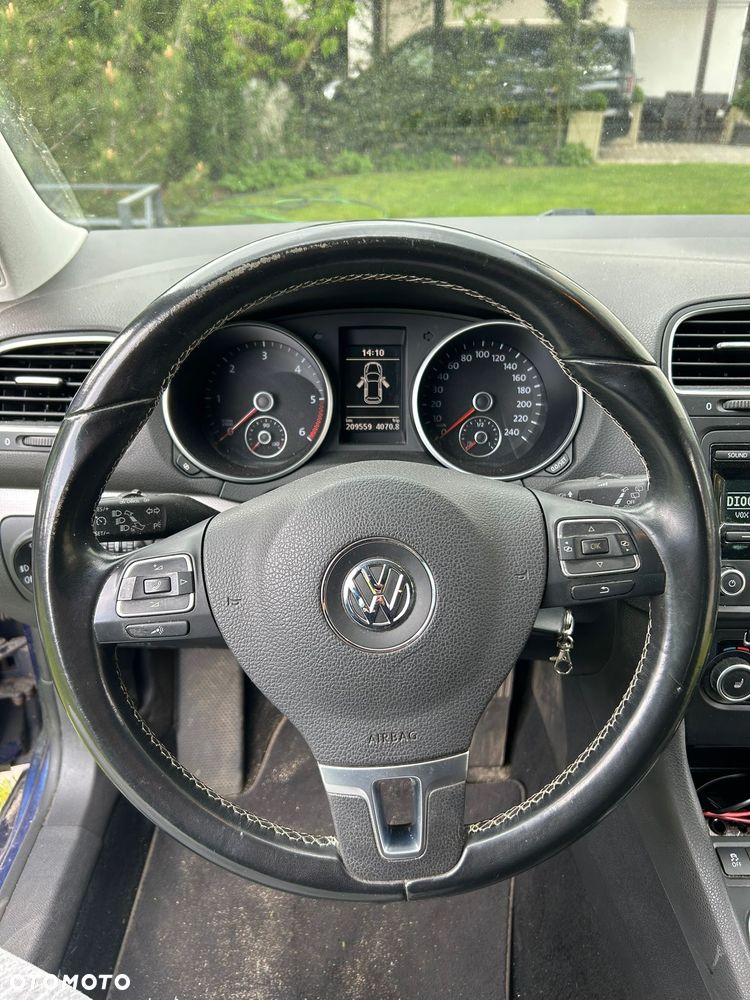 Volkswagen Golf 1.6 TDI Highline - 5