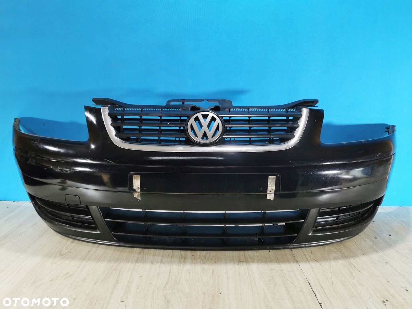 VW Touran I Caddy III zderzak przód przedni LC9X - 1