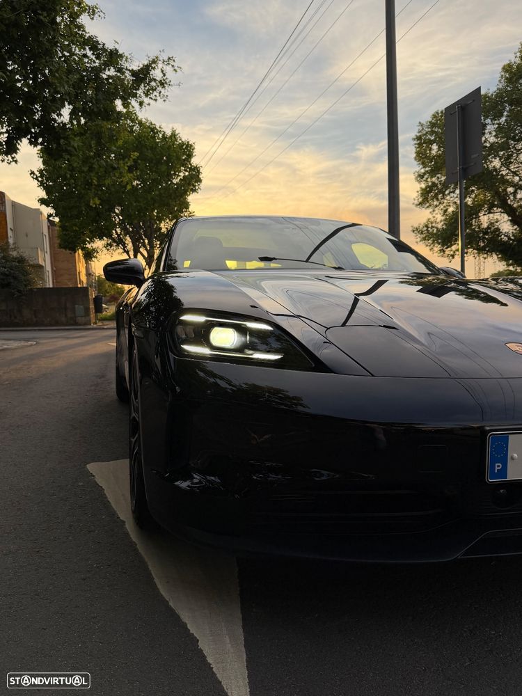 Porsche Taycan Bateria Performance Plus - 36