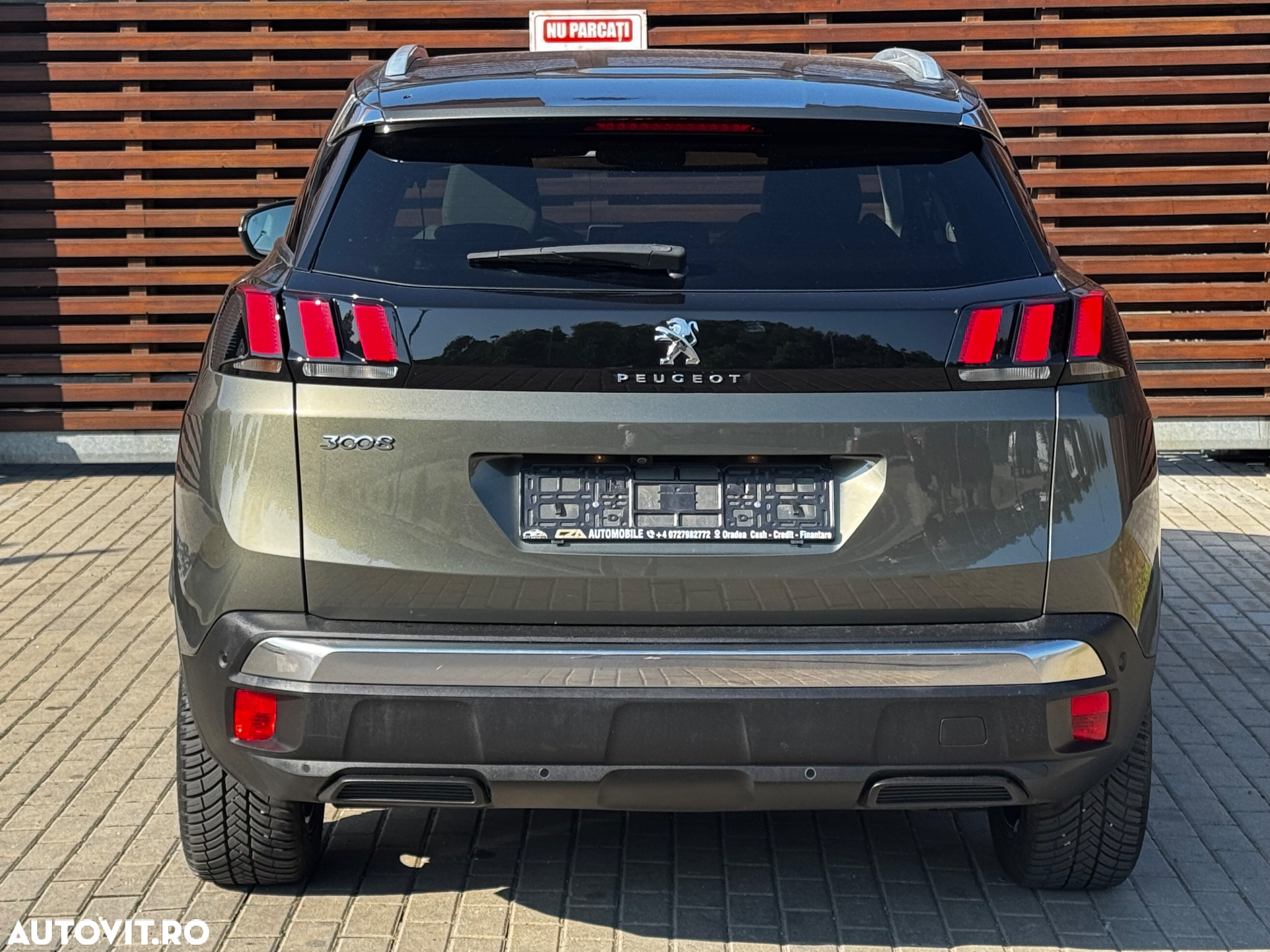 Peugeot 3008 1.5 BlueHDI 130 EAT8 Allure Pack - 9