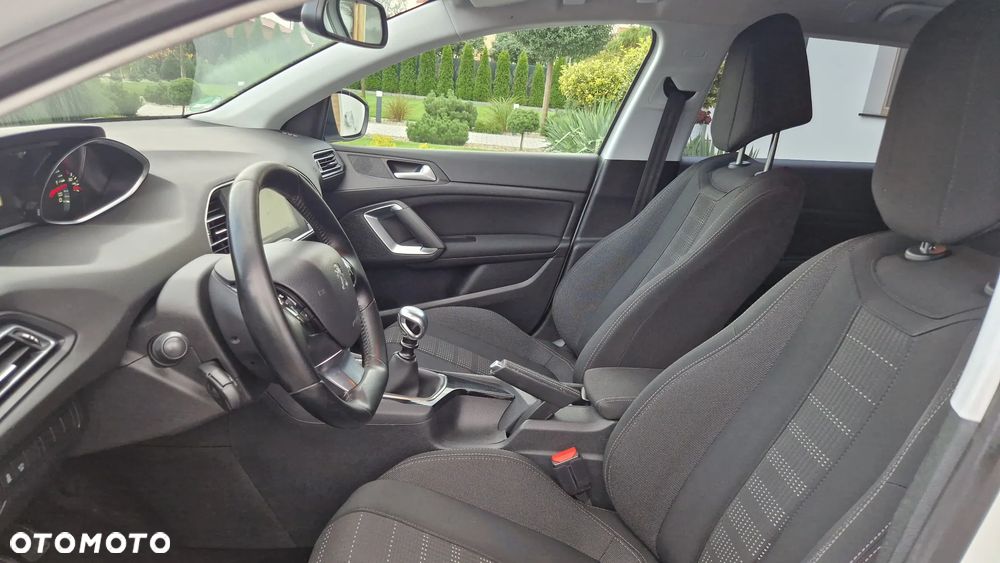 Peugeot 308 SW 1.6 BlueHDi Business Line S&S - 14