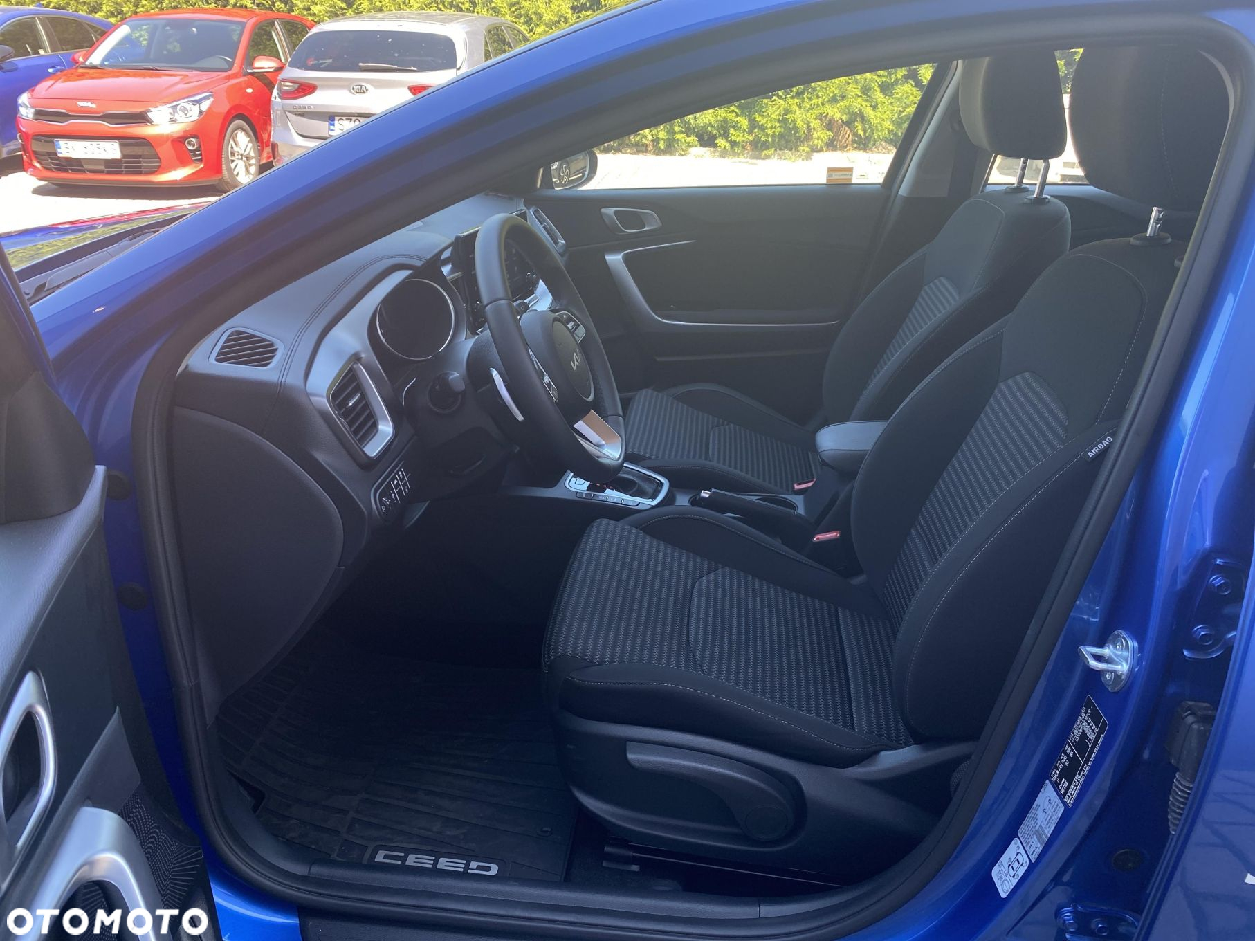 Kia Ceed - 9