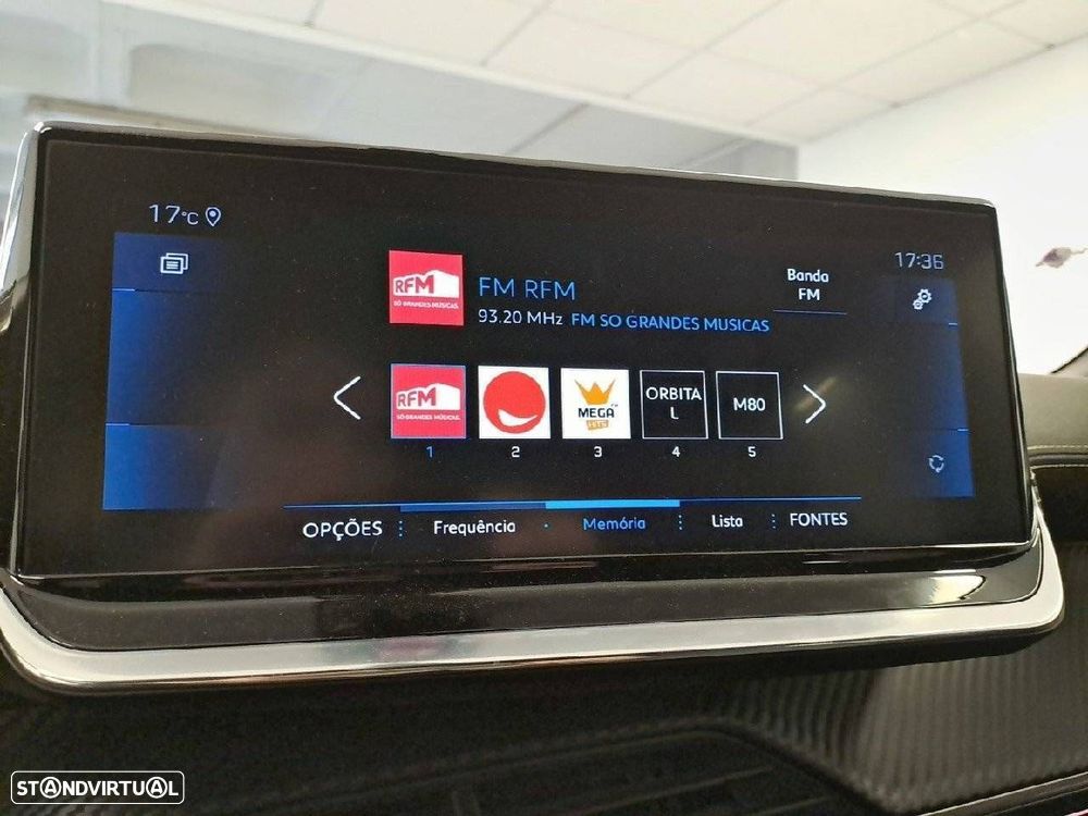 Peugeot 2008 1.2 PureTech GT EAT8 - 19