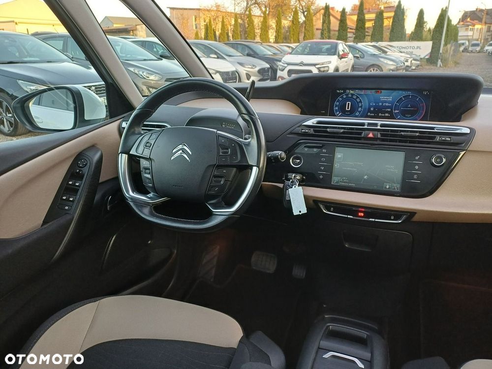 Citroën C4 Picasso 1.6 THP Intensive S&S EAT6 - 22