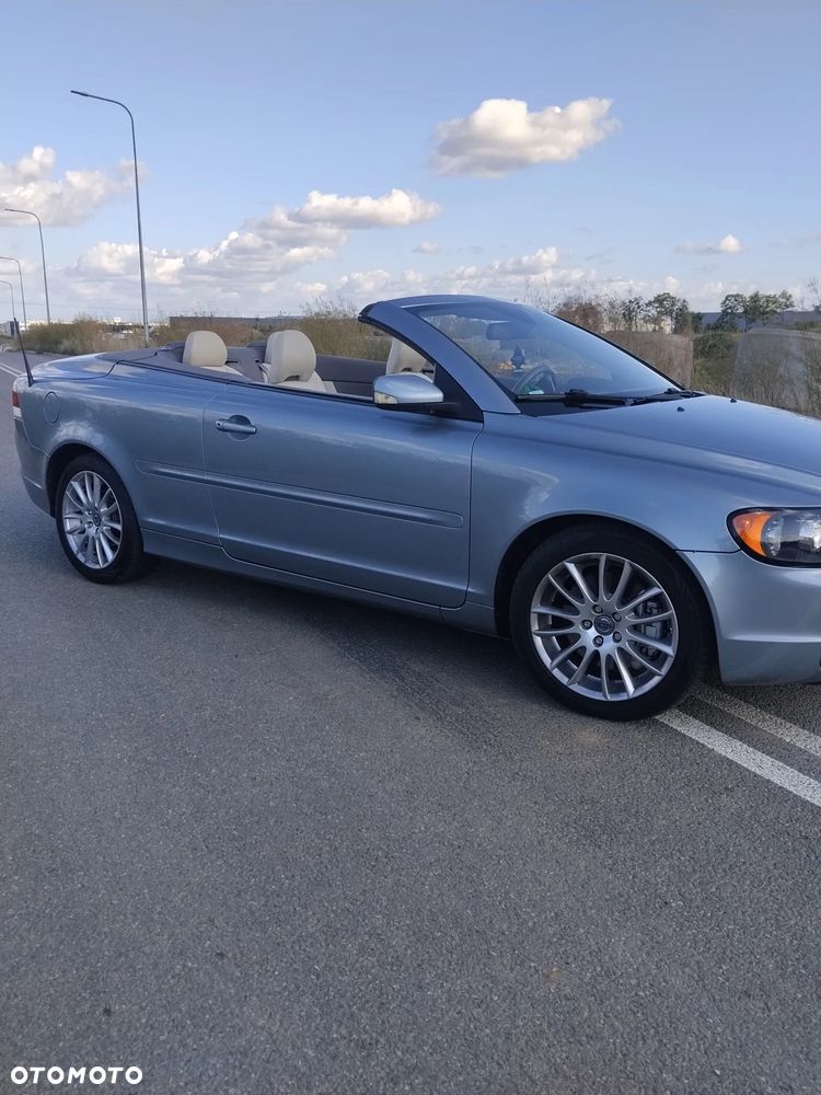 Volvo C70 2.4i Summum - 2