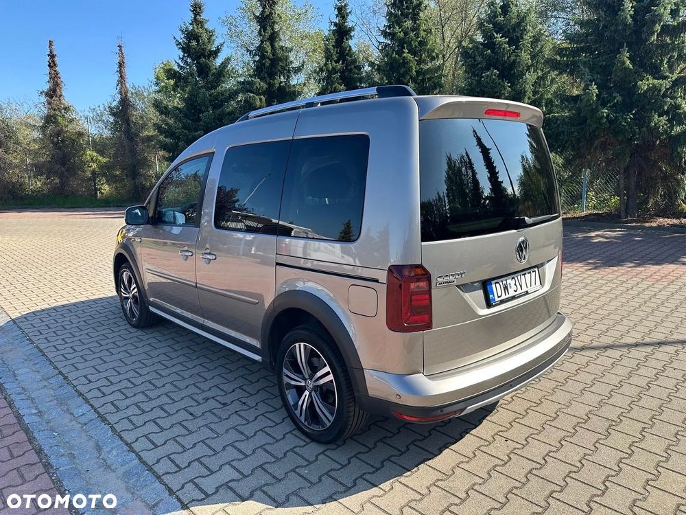 Volkswagen Caddy 1.4 TSI Alltrack DSG - 3