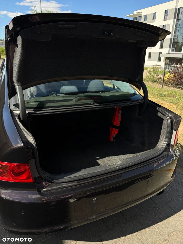 Honda Accord 2.0 Executive - 12