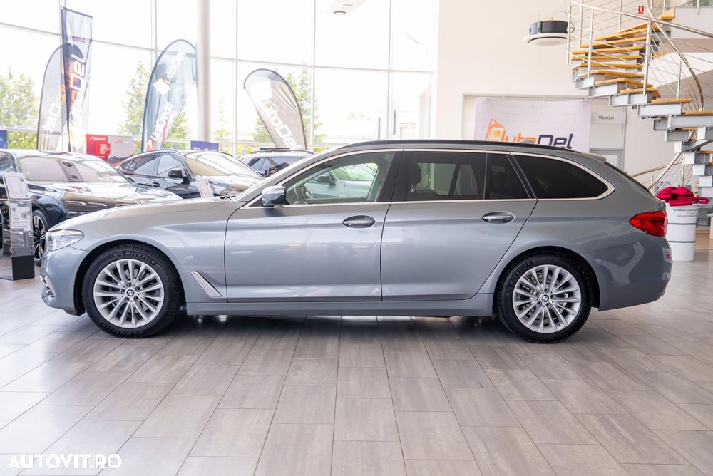 BMW Seria 5 520d Aut. Luxury Line - 9