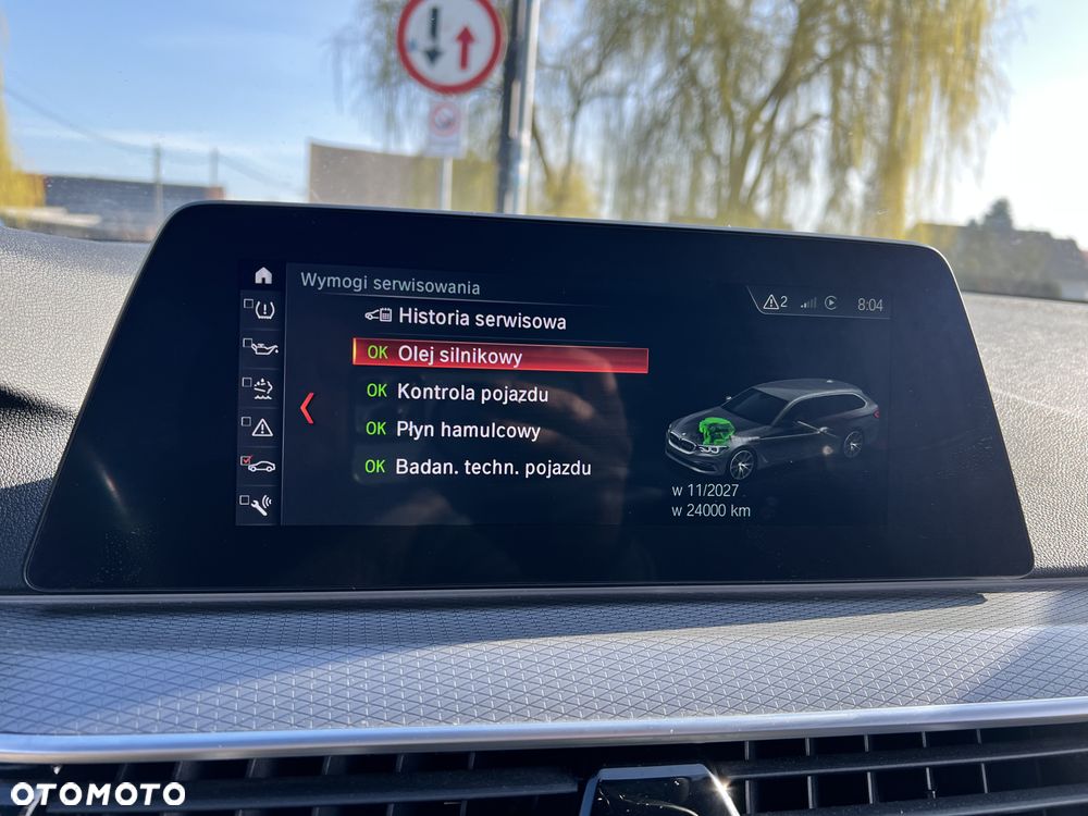 BMW Seria 5 520d M Sport - 34