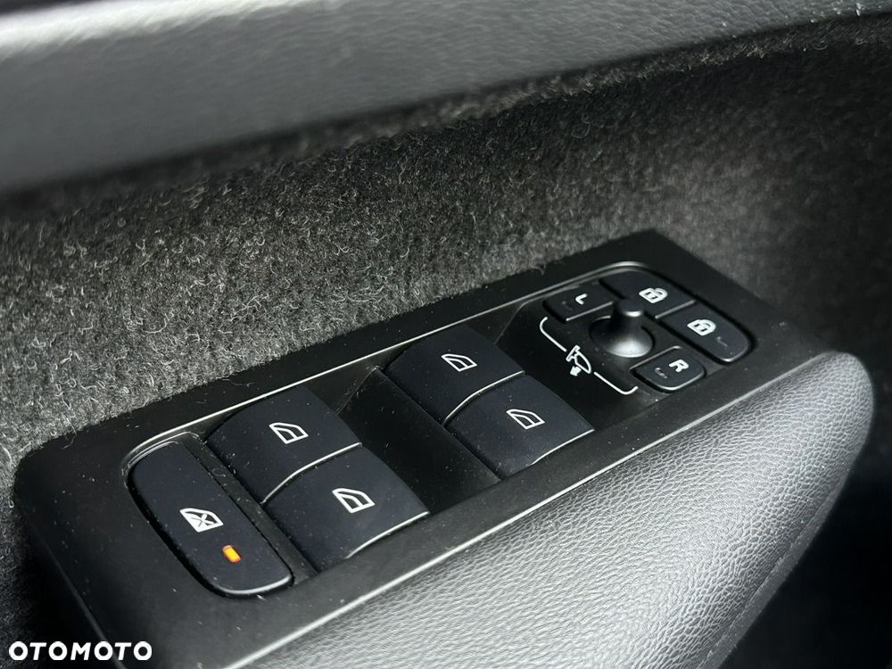Volvo XC 40 - 19
