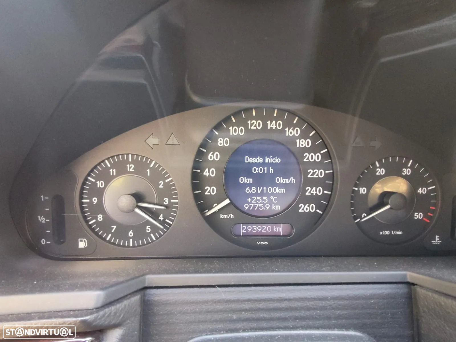 Mercedes-Benz E 220 CDi Avantgarde Aut. - 9