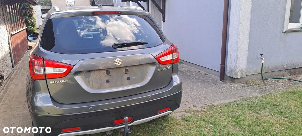 Suzuki S-Cross - 12