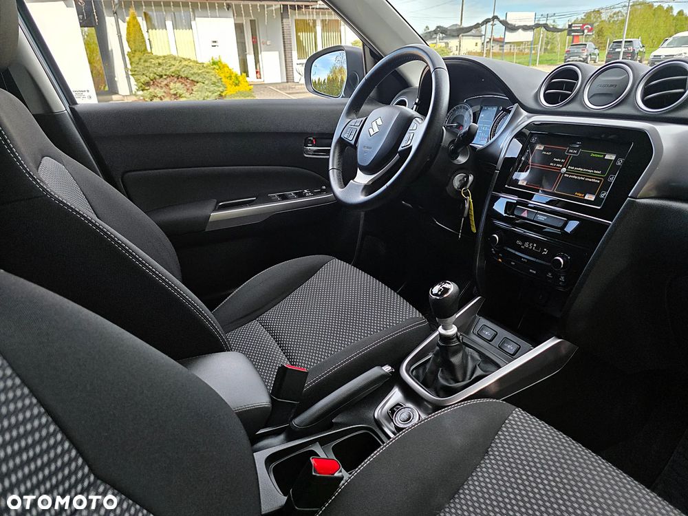Suzuki Vitara 1.4 Boosterjet Allgrip Comfort+ - 25