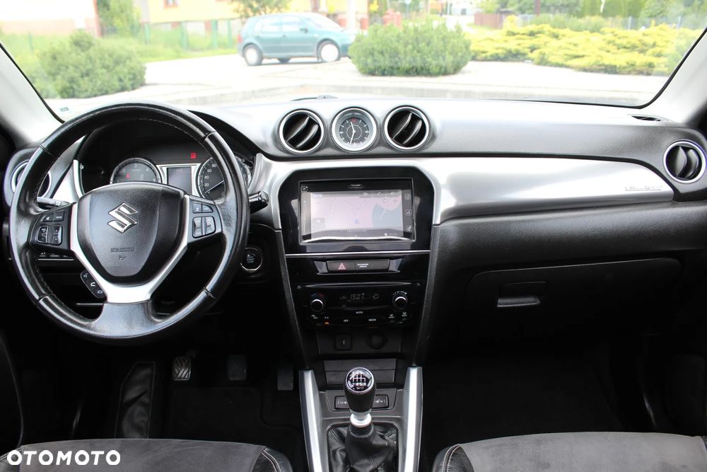 Suzuki Vitara 1.6 DDiS (4x4) Allgrip Comfort+ - 6