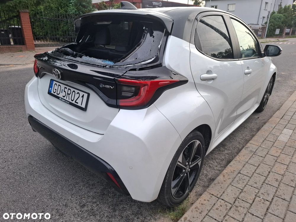 Toyota Yaris - 8