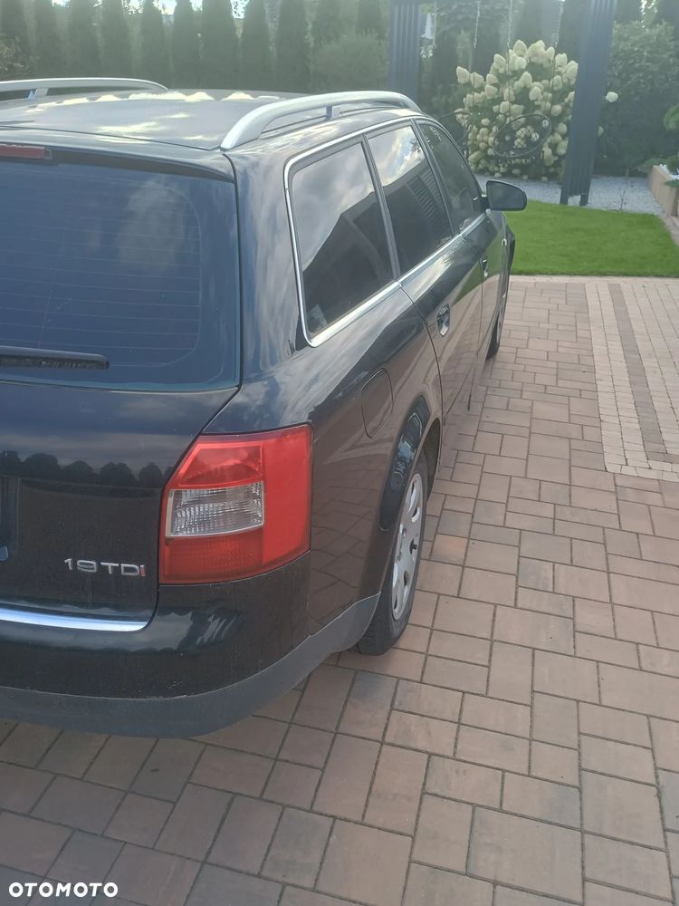 Audi A4 Avant - 5