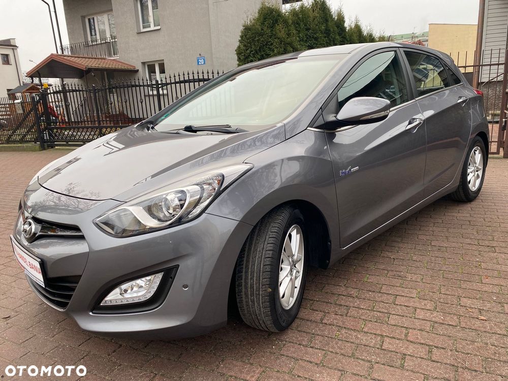 Hyundai i30 blue 1.6 GDI Trend - 25