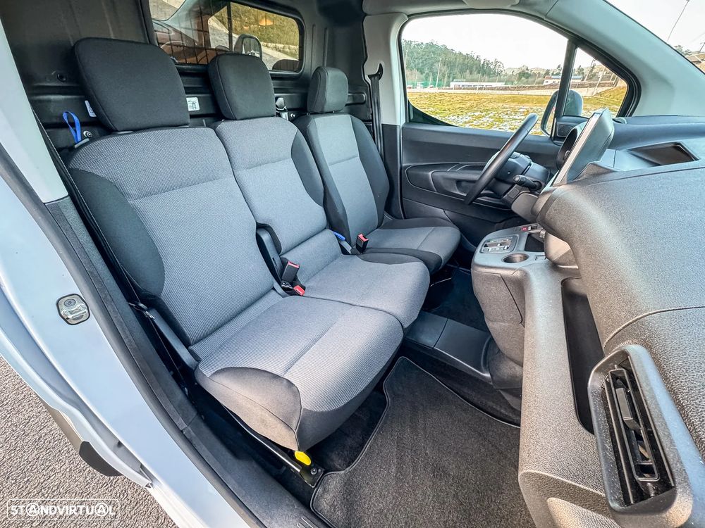 Citroën E-Berlingo XL 50KWh Full Extras - 14