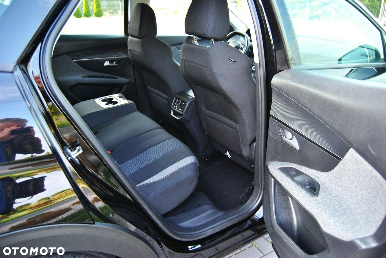 Peugeot 3008 - 16