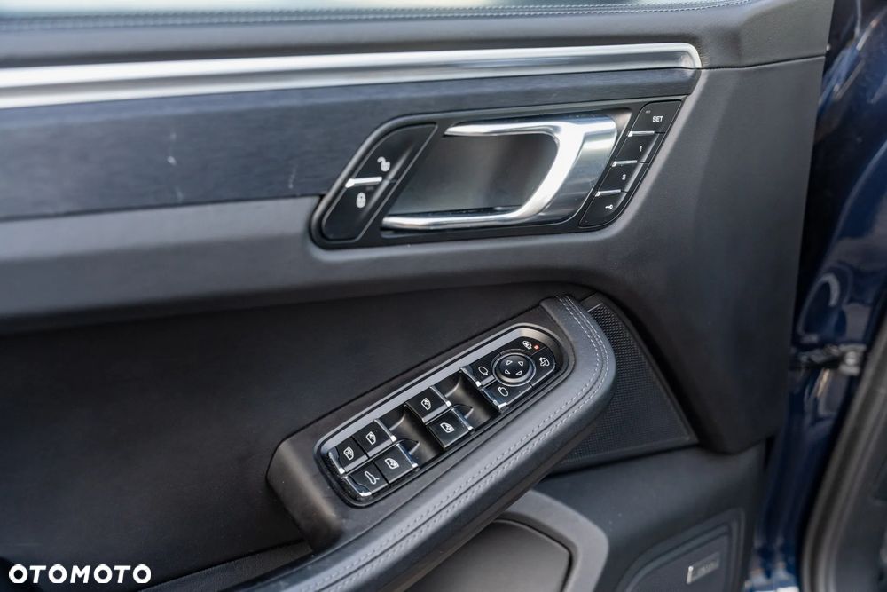 Porsche Macan - 14