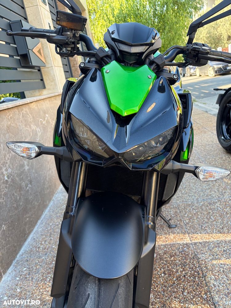 Kawasaki Z 1000R - 4