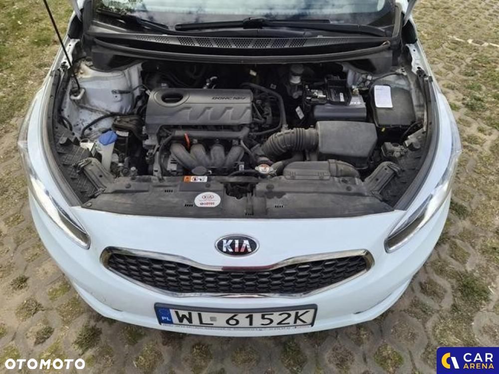 Kia Ceed - 29