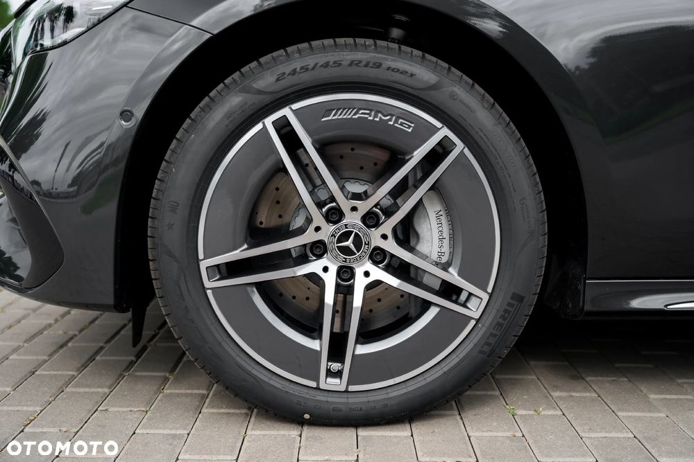 Mercedes-Benz Klasa E 300 de PHEV 4-Matic AMG 9G-Tronic - 21