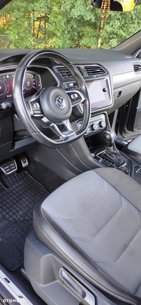 Volkswagen Tiguan 2.0 TDI SCR 4MotION DSG R-Line - 18